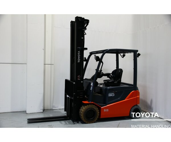 TOYOTA 8FBMKT30 1910022044