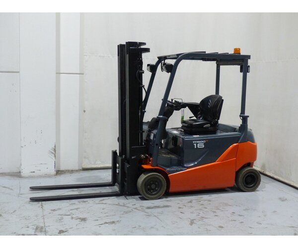 TOYOTA 8FBMT16 1401010125