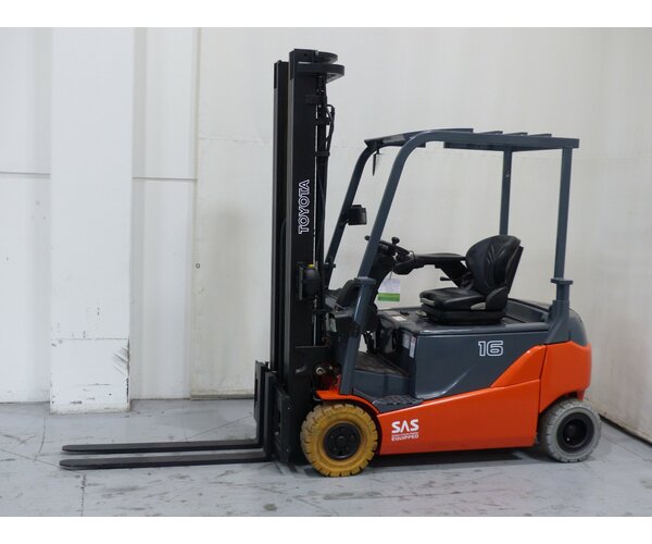 TOYOTA 8FBMT16 1410021551