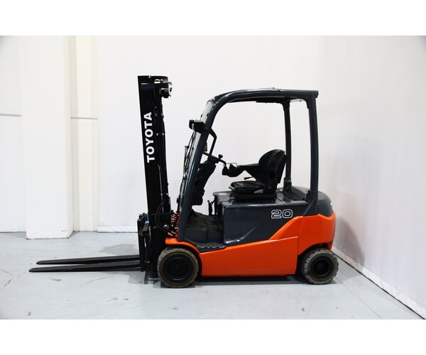 TOYOTA 8FBMT20 1502011883