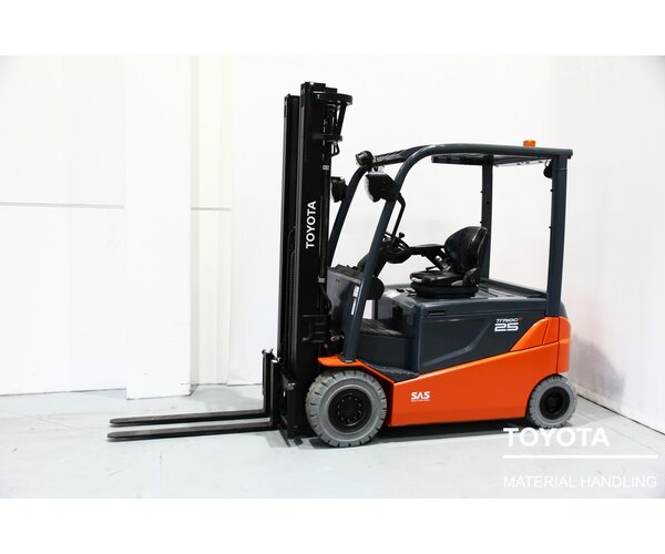 TOYOTA 8FBMT25 1804018628