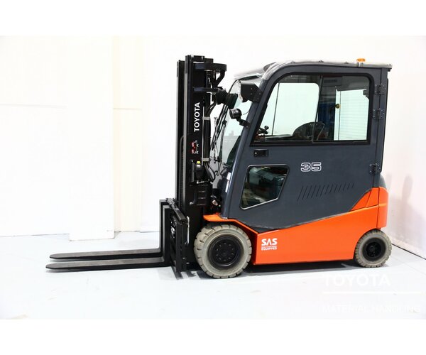 TOYOTA 8FBMT35 1504005094