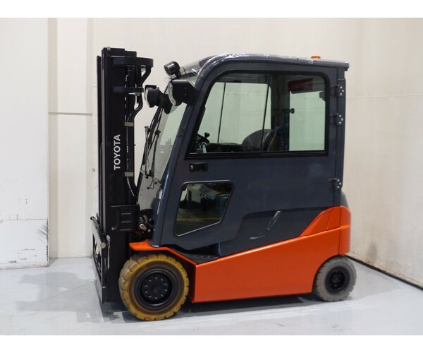 TOYOTA 8FBMT35 1609010385