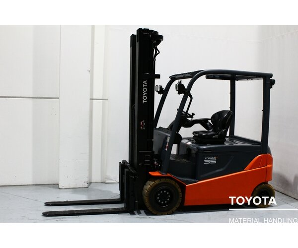 TOYOTA 8FBMT35 1810013591