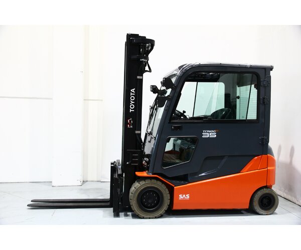 TOYOTA 8FBMT35 1902021179