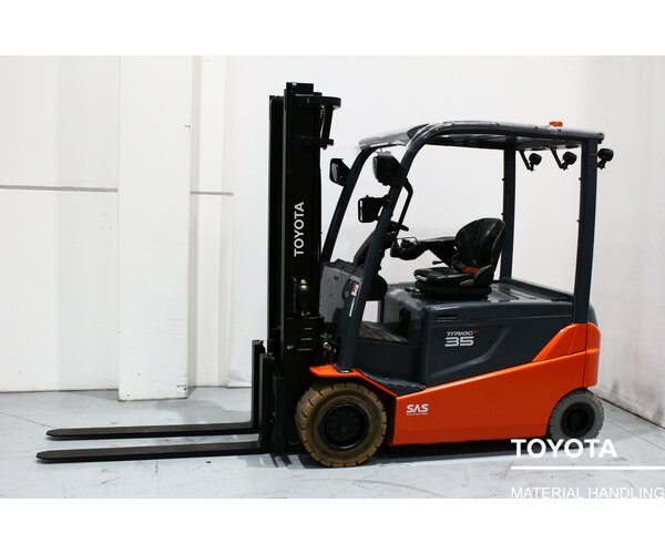 TOYOTA 8FBMT35 1903002026