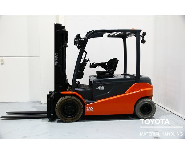 TOYOTA 8FBMT45 1510031973