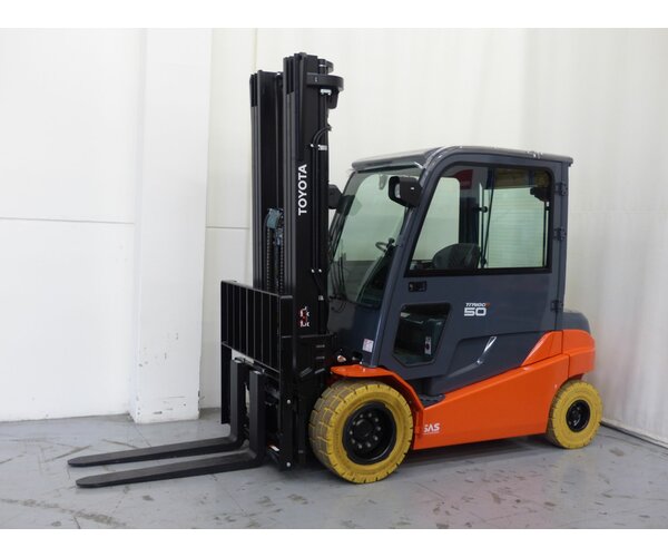 TOYOTA 8FBMT50 1811036136 TOYOTA 8FBMT50 1811036136