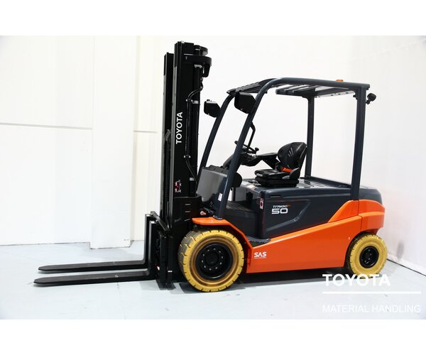 TOYOTA 8FBMT50 2209030761