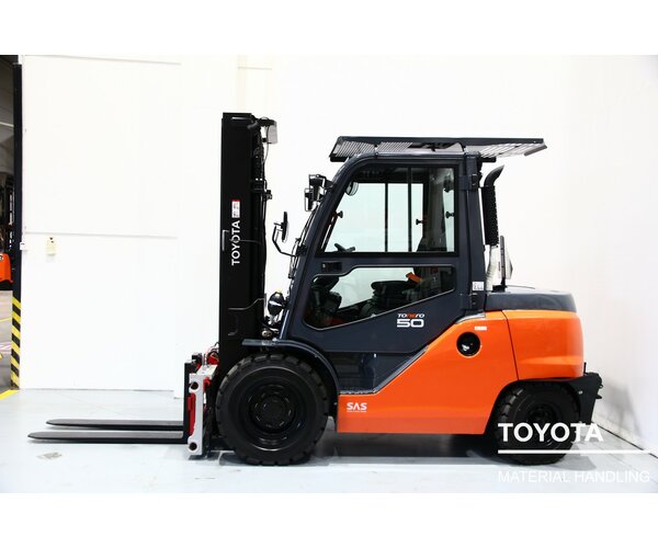 TOYOTA 8FD45F 2406036627