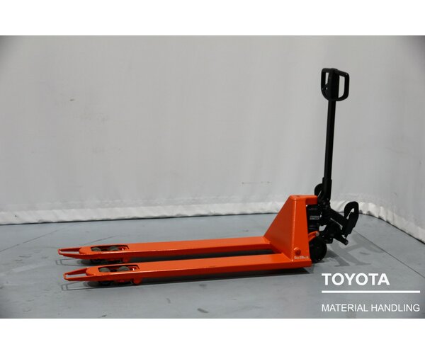 TOYOTA LHM230 VAGON 1905040188