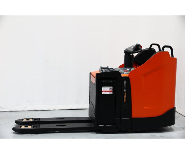 TOYOTA LPE200 1704037061