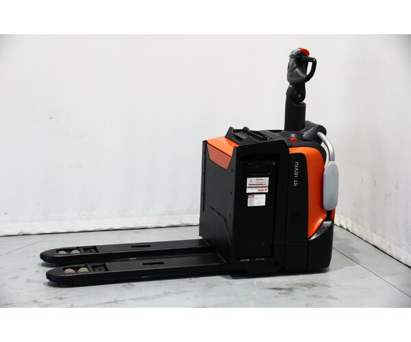 TOYOTA LPE200 1806003114