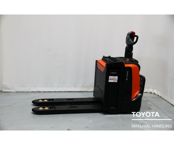 TOYOTA LPE200 1807018581