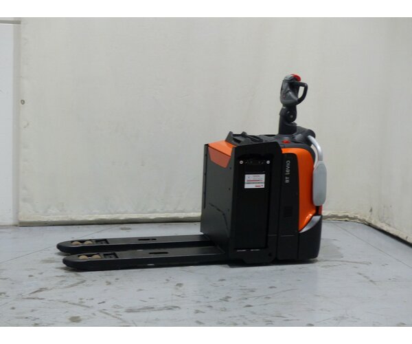 TOYOTA LPE200 1810010668