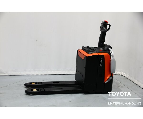 TOYOTA LPE200 1810012270