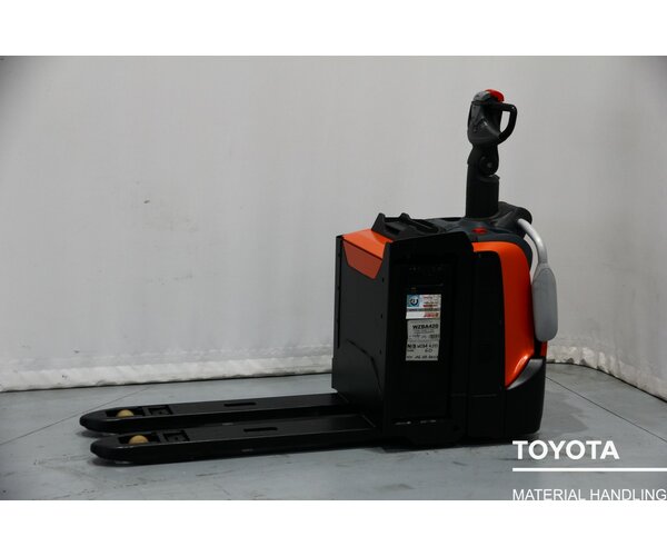 TOYOTA LPE200 1902008260 TOYOTA LPE200 1902008260