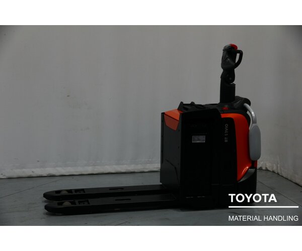 TOYOTA LPE200 1902008264
