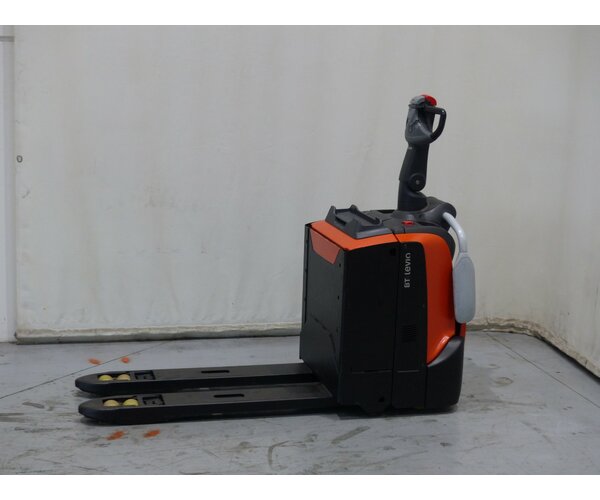 TOYOTA LPE200 1903002961