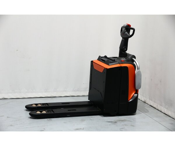 TOYOTA LPE200 1903002609