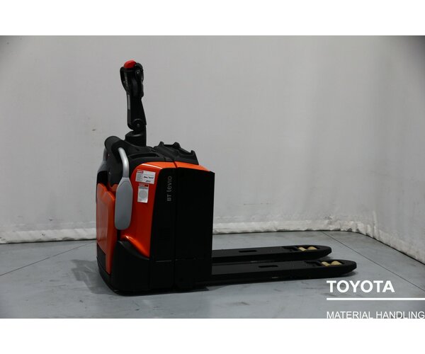 TOYOTA LPE200 1903032681