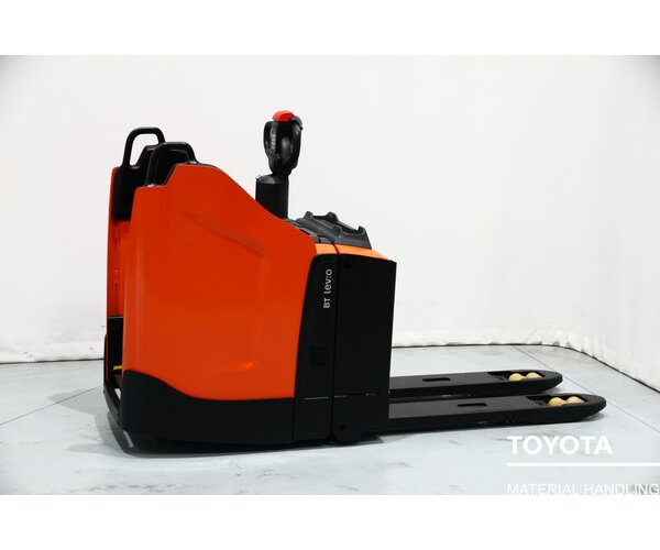 TOYOTA LPE200 2108017166