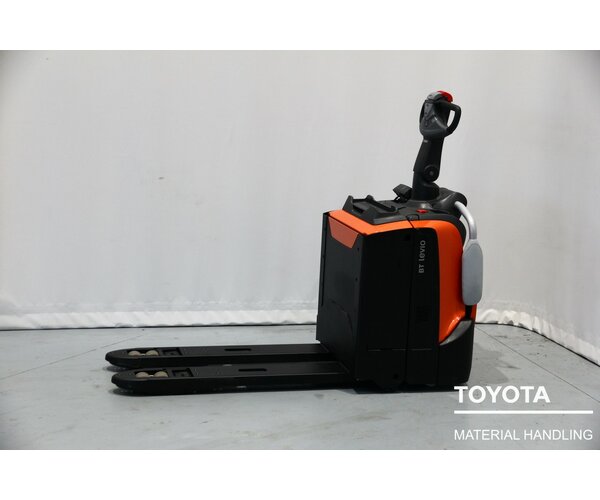 TOYOTA LPE200 2201036769