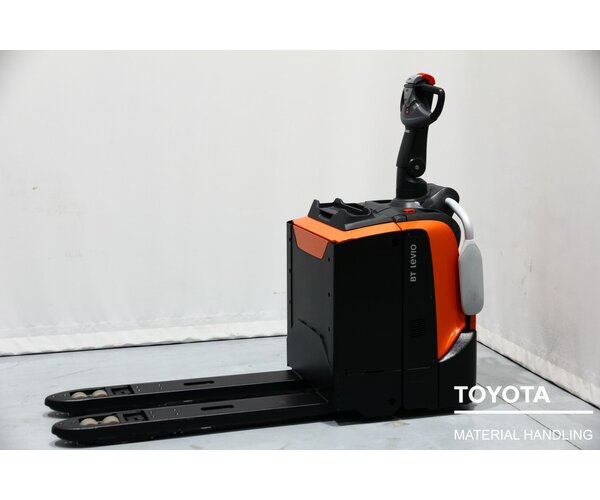 TOYOTA LPE200 2203016604