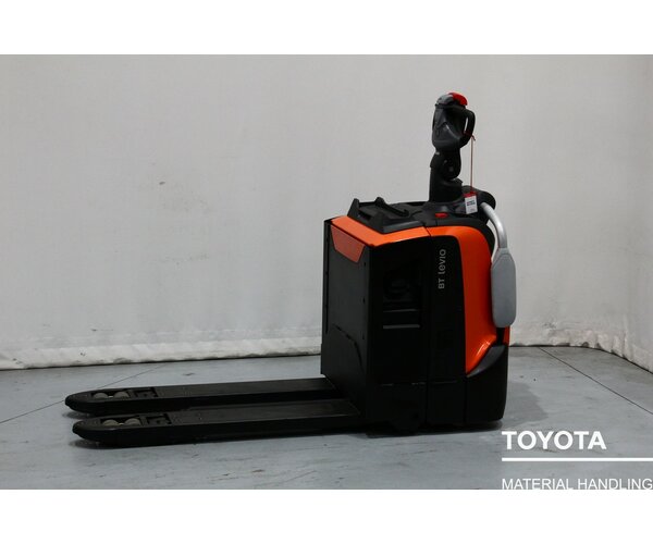 TOYOTA LPE200 2407031855