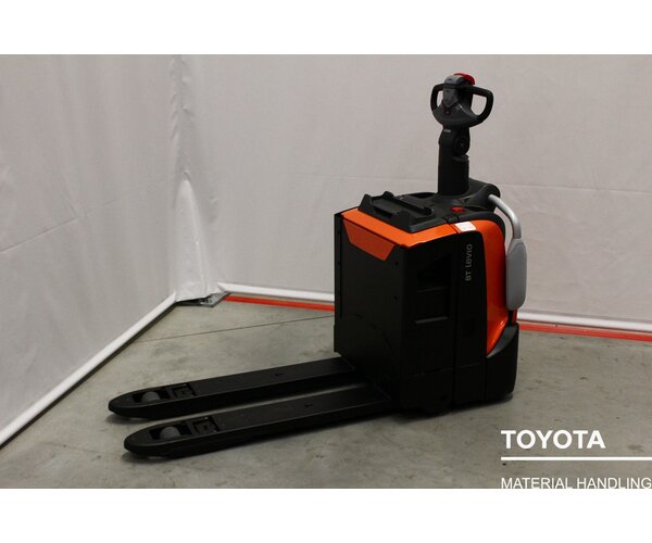 TOYOTA LPE200 2604018424