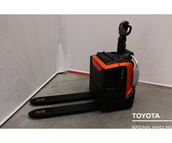 TOYOTA LPE200 2605026664