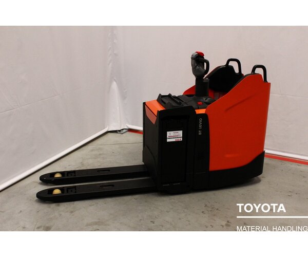 TOYOTA LPE220 2102006894