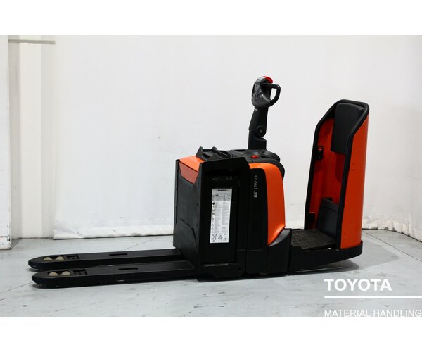 TOYOTA LPE250 1711005823