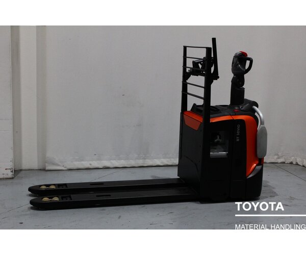 TOYOTA LPE250 2003052094