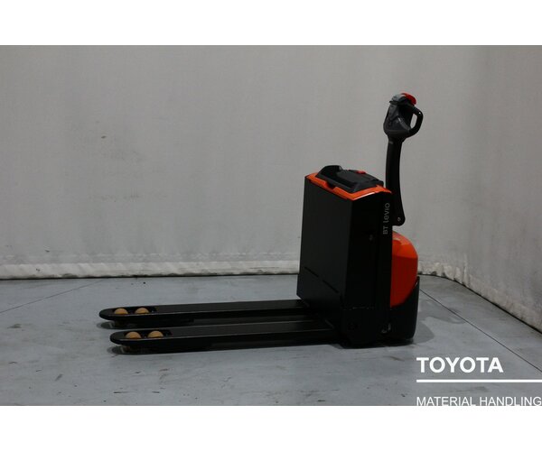 TOYOTA LWE140 2006011725