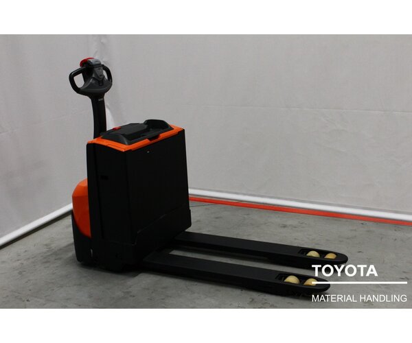 TOYOTA LWE160 2103016191