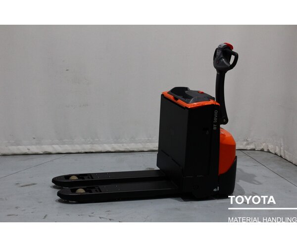 TOYOTA LWE200 2512012534