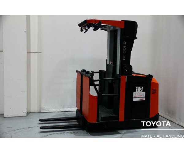 TOYOTA OME100H 1810037716