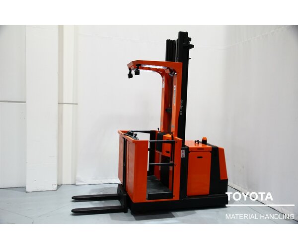 TOYOTA OME100M 1904011136