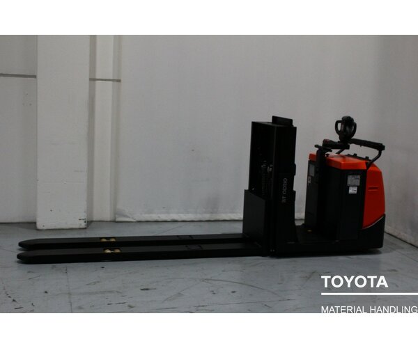 TOYOTA OSE180XP 2201008405