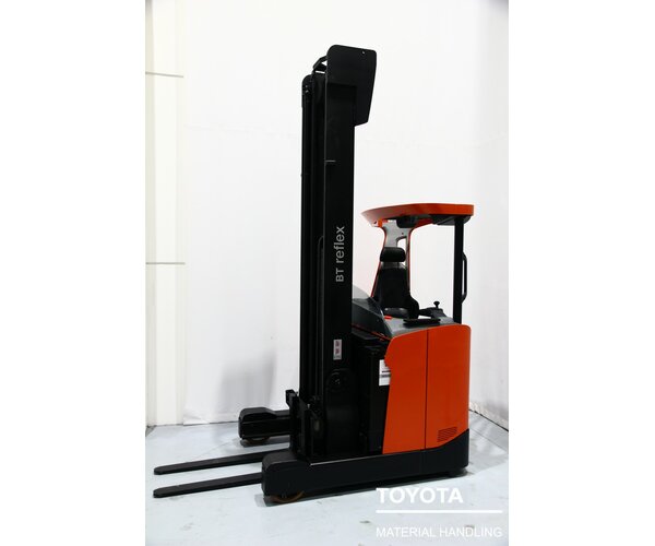 TOYOTA RRE160HE 1709035018