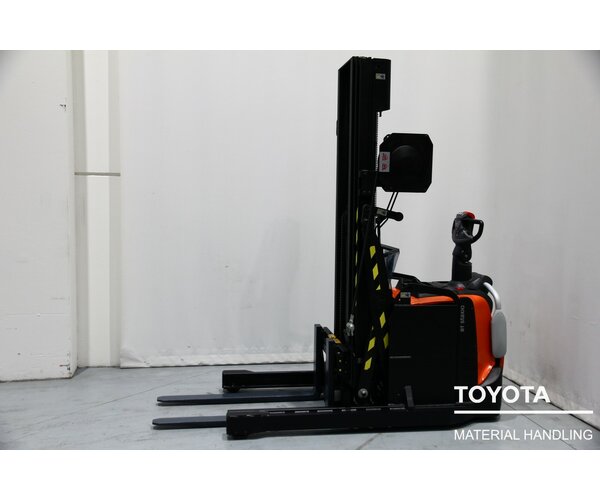 TOYOTA SPE120XR 1904012243