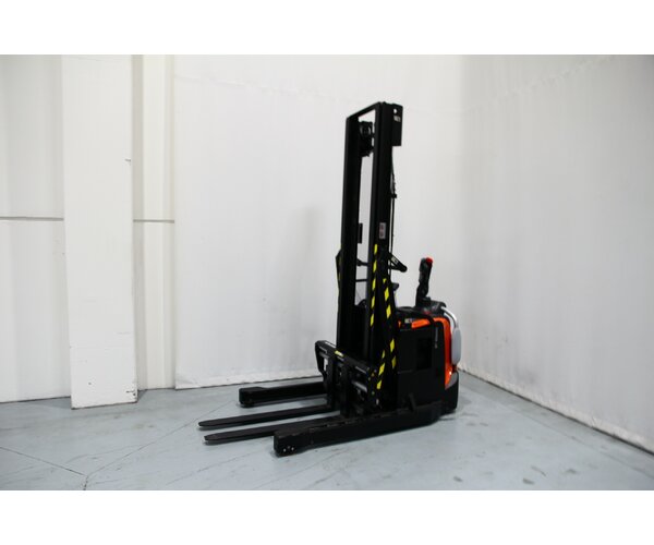 TOYOTA SPE120XR 2410022105