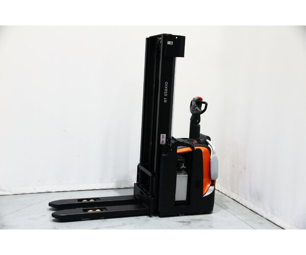 TOYOTA SPE140 1810012194