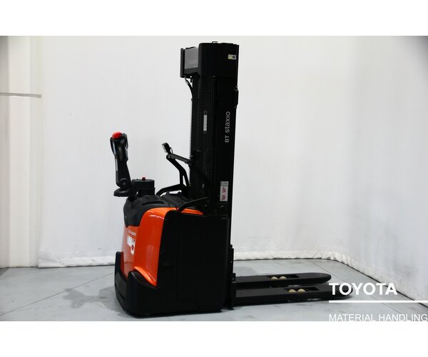 TOYOTA SPE140 2009026188