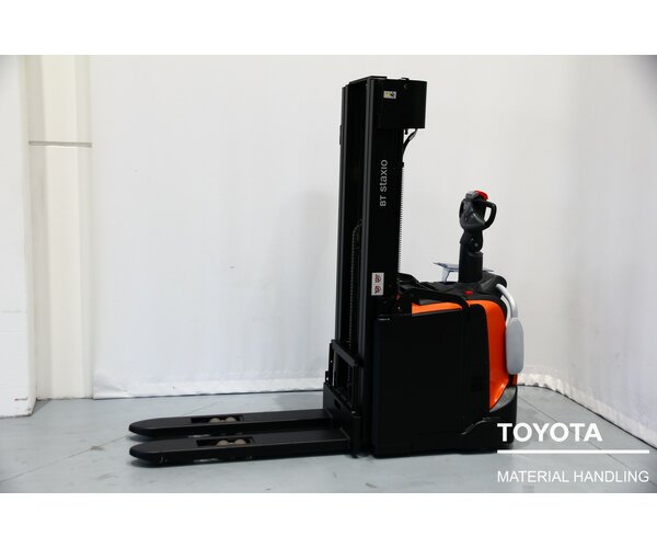 TOYOTA SPE140 2204007146