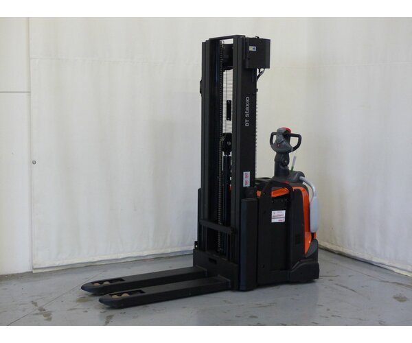 TOYOTA SPE140L 1811022442