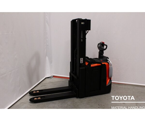 TOYOTA SPE140L 2605034056