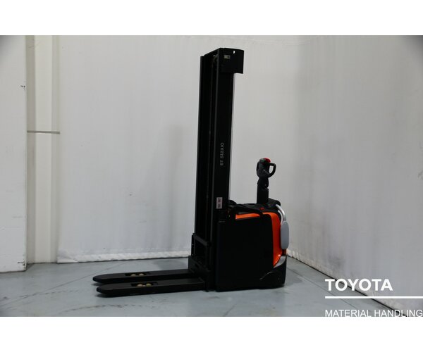 TOYOTA SPE160 1911014762