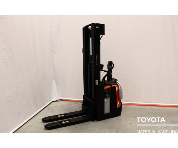 TOYOTA SPE160 2207030252